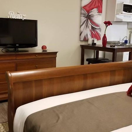 Cozy Studio #14, By Amazing Property Rentals Gatineau Ngoại thất bức ảnh